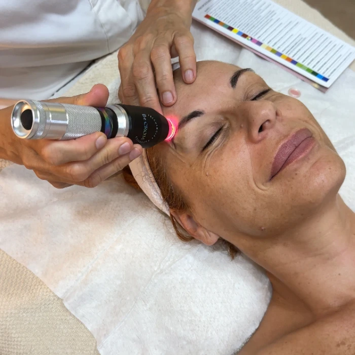 Aplicación BeCROM a Reflexología Facial